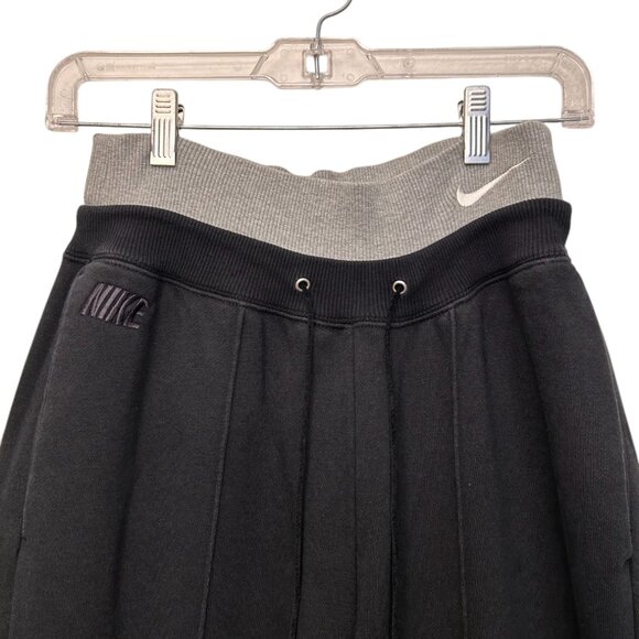 Nike Women's Sweatpants - Picture 2 of 5